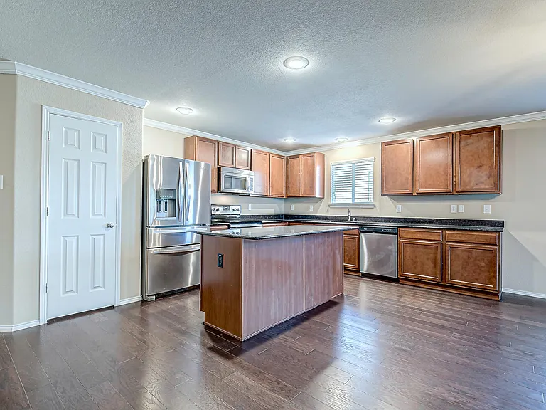 120 Abelia Dr — Photo 20