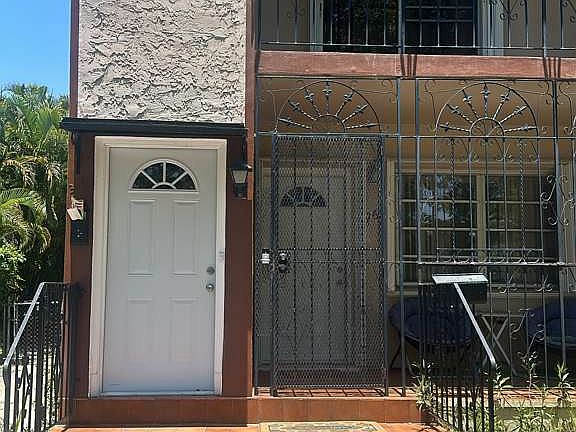 Front Door to Upstairs