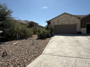 2222 Avery Vlg, New Braunfels, TX 78130