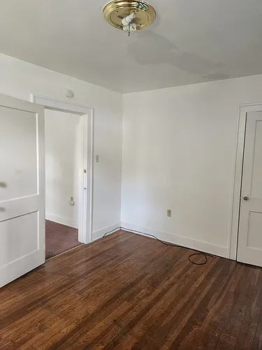 124 Hochberg Rd #1 Photo 1
