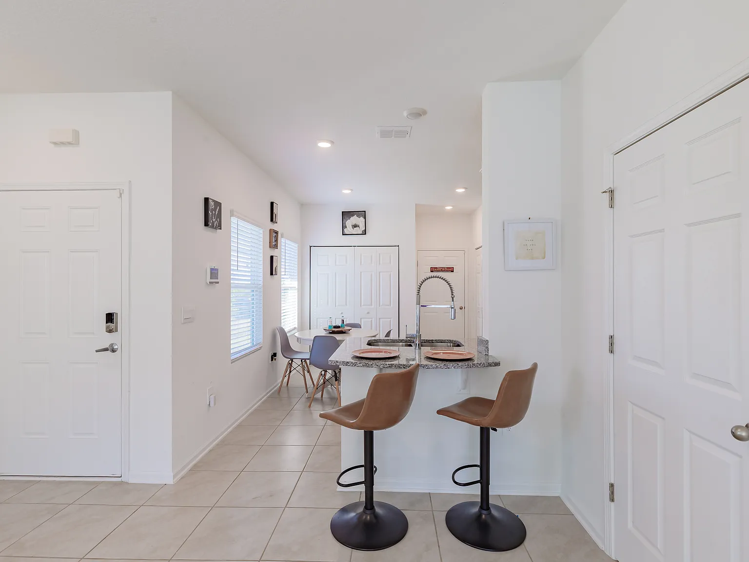 3 bed, 1502 sqft, $2,150 — Photo 4