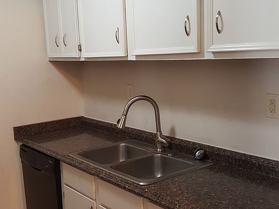 5th image of 9538 Chesapeake Blvd APT 1