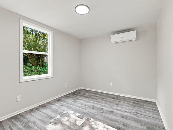 4th image of 603 Pilot Ave