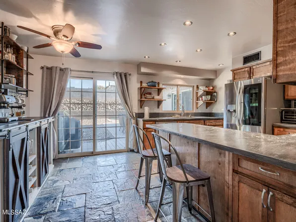 3641 S Sarnoff Dr, Tucson, AZ 85730