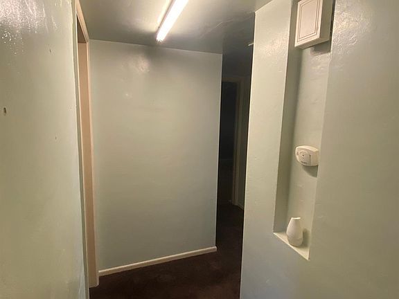 5th image of 2005 Bedford Way