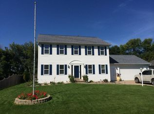 N9075 Kernan Ave, MENASHA, WI 54952