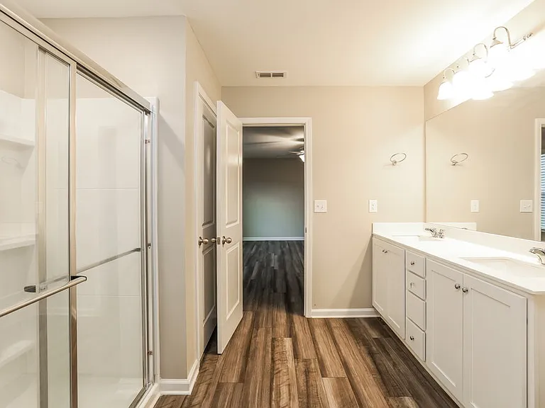 901 Feldman Chase — Photo 12