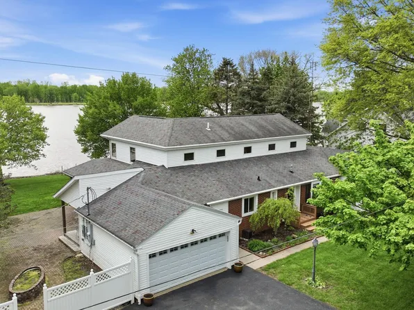 707 Catherine Dr, Liberty Center, OH 43532