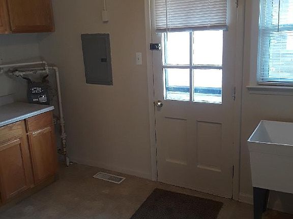 4th image of 20409 Hunt Club Dr