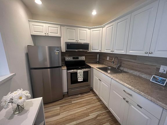 5th image of 79 Dorset B