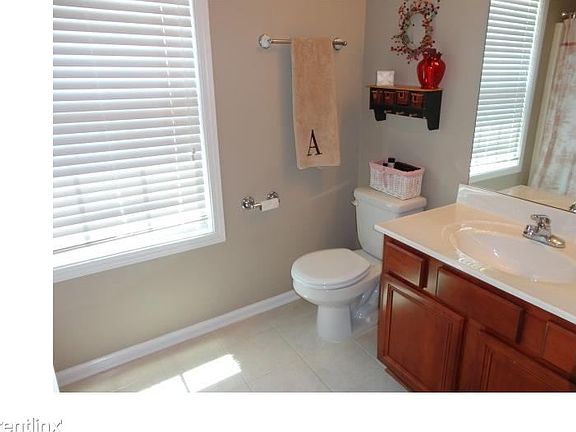 Master Bath 1