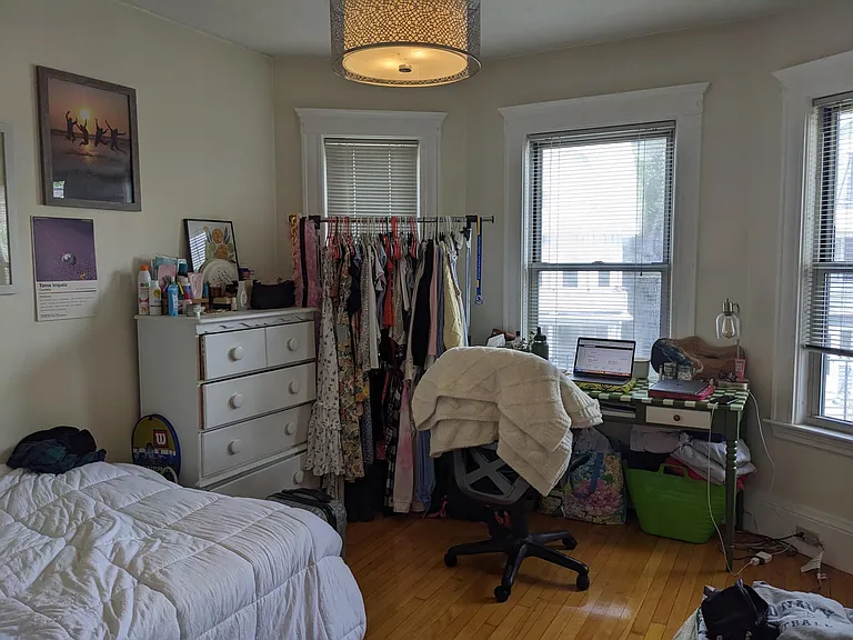 30 Pennsylvania Ave #1 — Photo 10