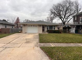 913 Curtis Ave, Joliet, IL 60435