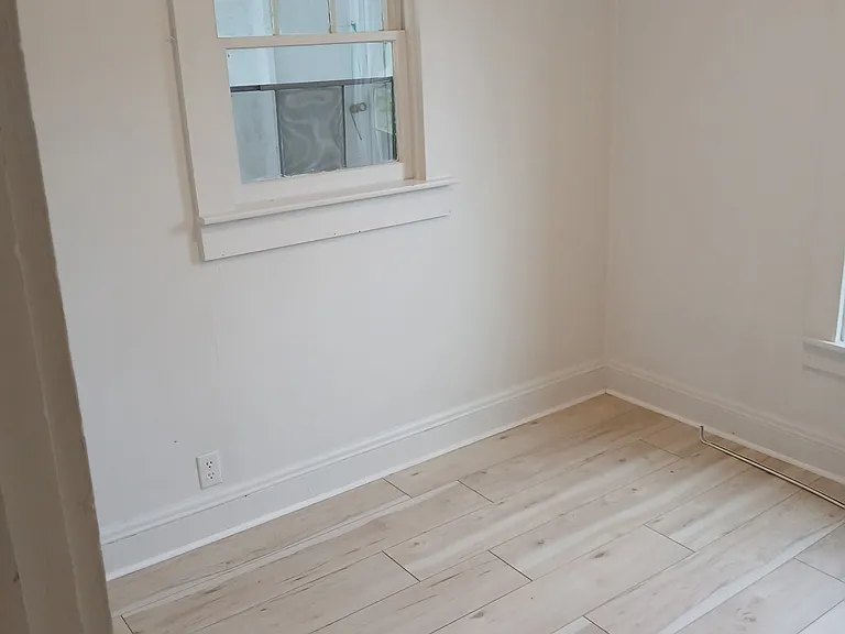 256 Barretts Dr — Photo 36