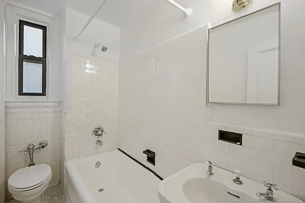 Rented by Cooper & Cooper Real Estate | media 11