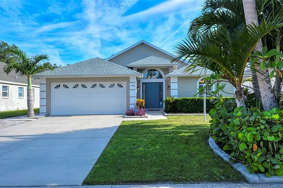1st image of 3930 Hidden Glen Dr