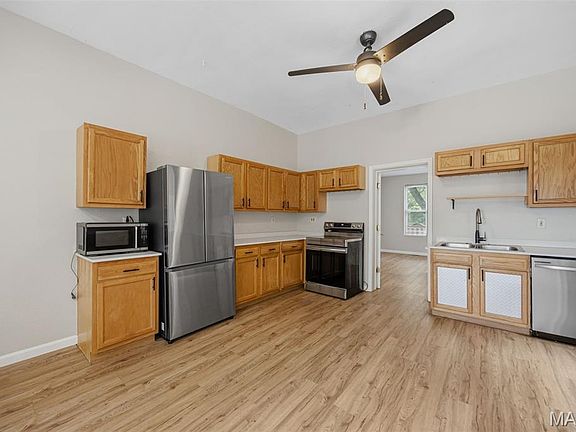 5th image of 8422 Michigan Ave