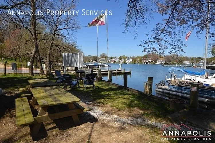 1101 Primrose Ct #302 — Photo 25