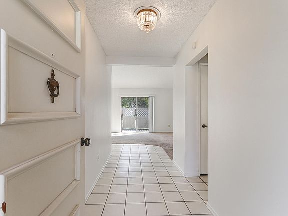 4th image of 39110 Village 39
