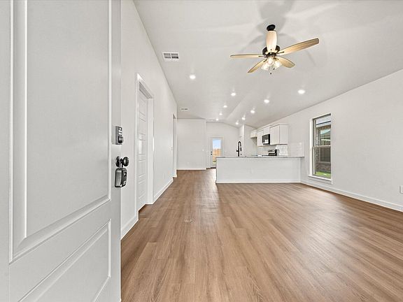 3rd image of 7217 14th St