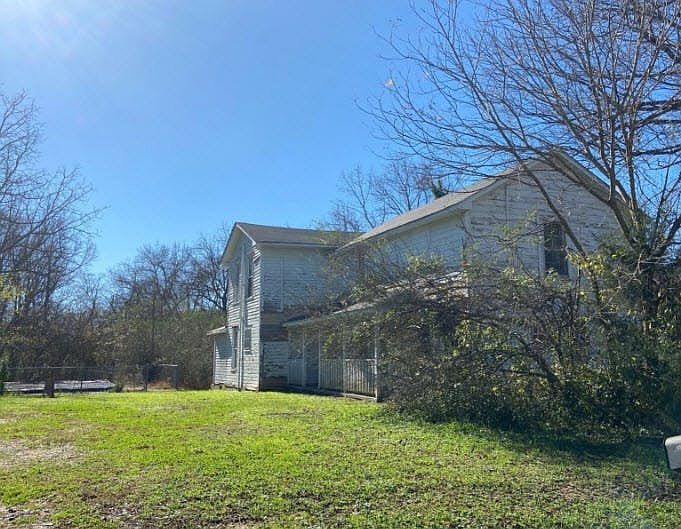 223 Holly St, Franklinville, NC 27248 Zillow