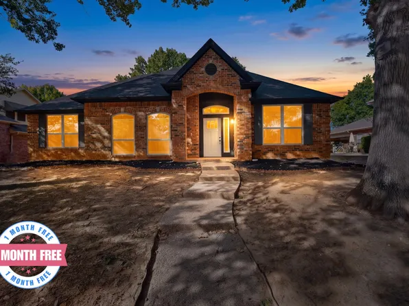 720 Cliffmoor Dr, Keller, TX 76248