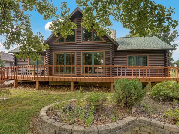 399 Tina Street, Hollister, MO 65672