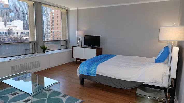 Rented by Brown Harris Stevens | media 14