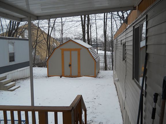 3rd image of 2645 Court Street #109
