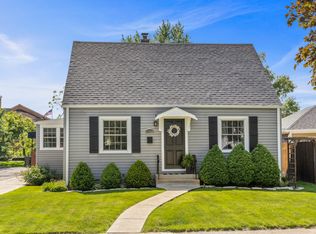 17958 Gottschalk Ave, Homewood, IL 60430