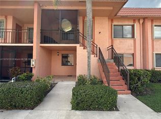 227 Lakeview Dr APT 103, Weston, FL 33326
