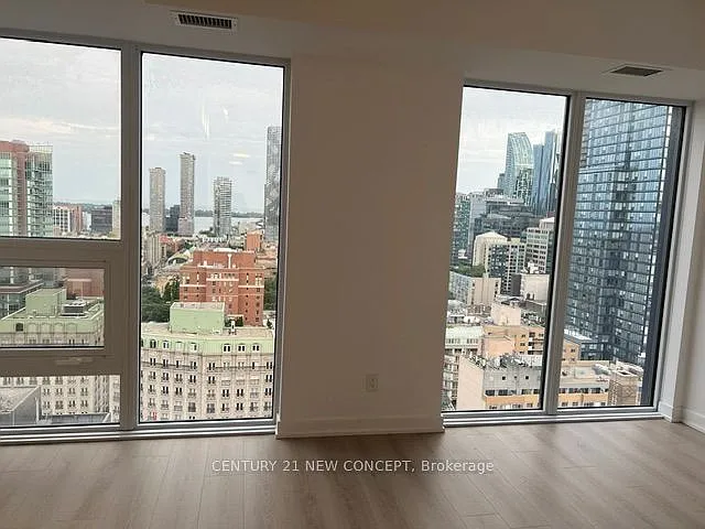100 Queens Park #2510 — Photo 2