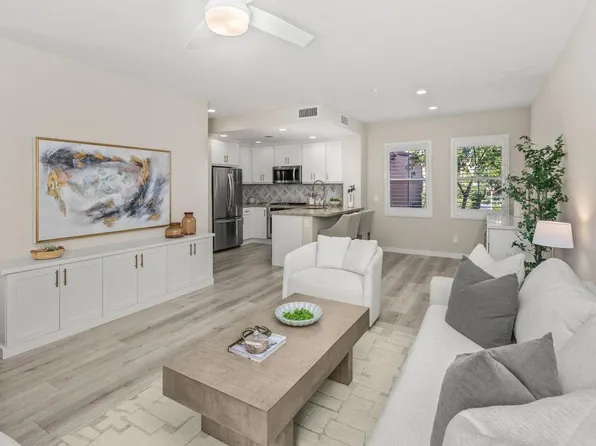 17023 Calle Trevino Unit 2, San Diego, CA 92127