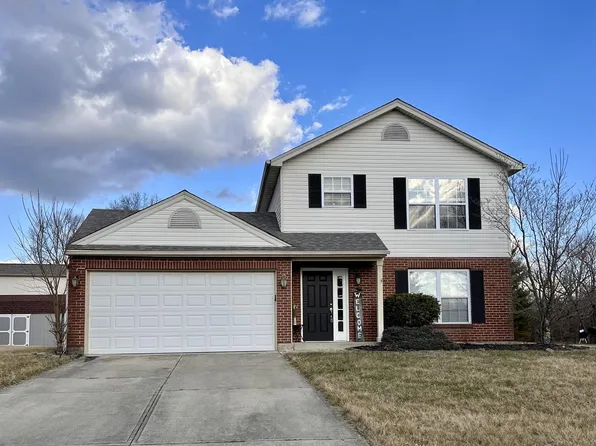 3304 Whispering Woods Dr, Amelia, OH 45102