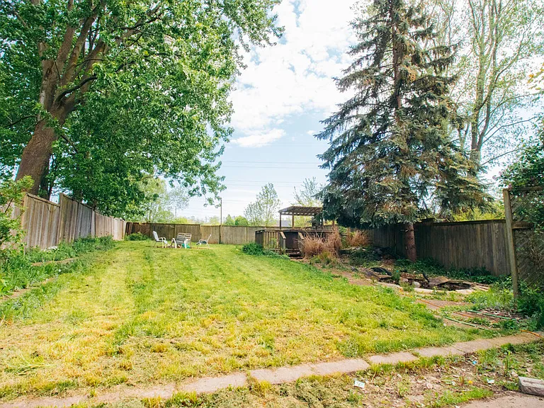 6568 Harmony Ave — Photo 13