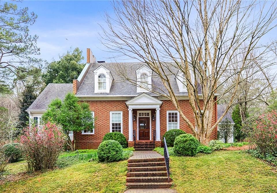 1st image of 2732 Normandy Dr NW