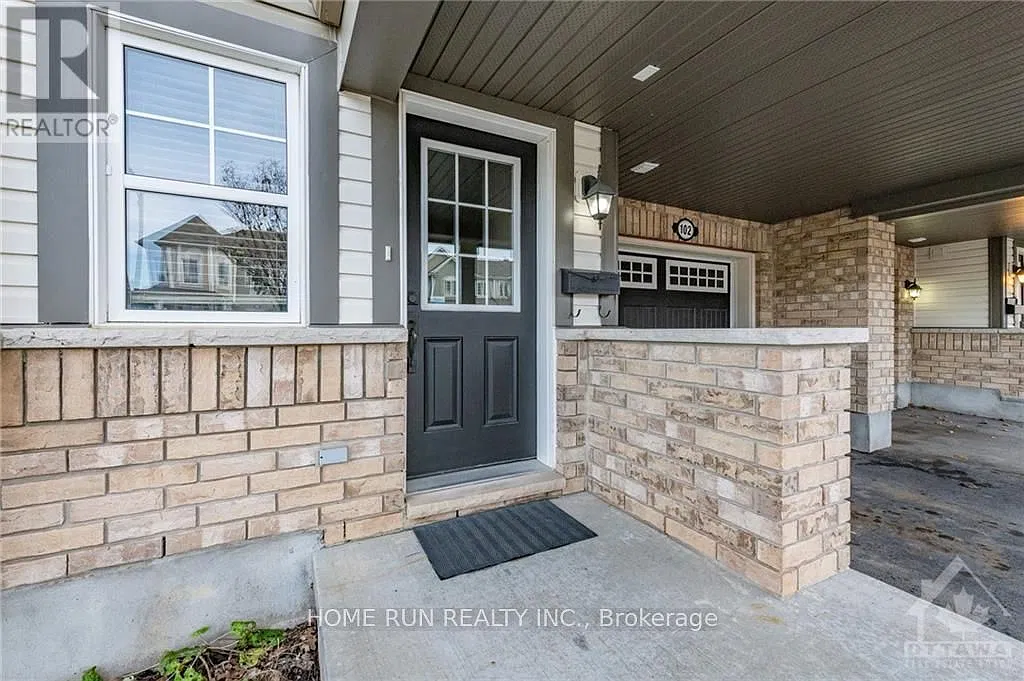 2 bed, $2,500 — Photo 2