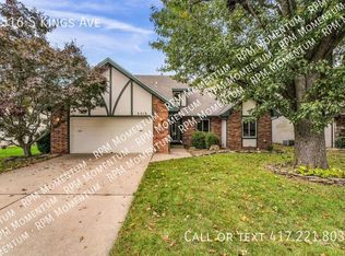 3516 S Kings Ave, Springfield, MO 65807