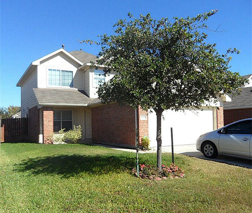 1st image of 1606 York Creek Dr