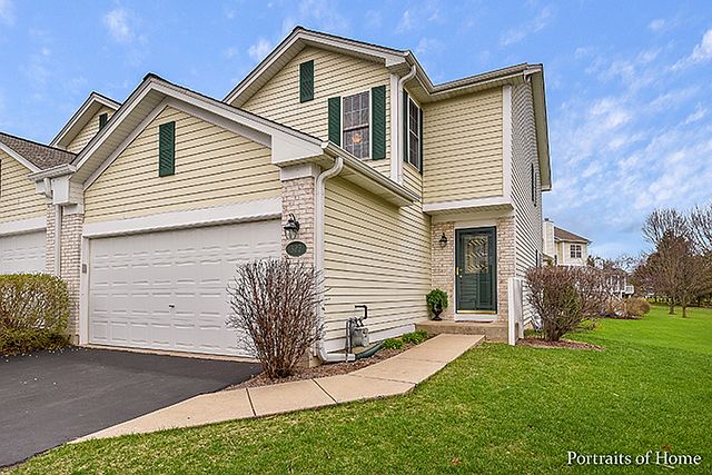 1st image of 327 Normandie Dr