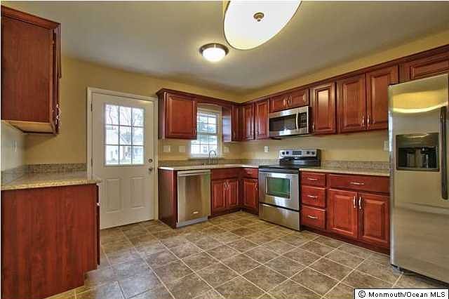 1st image of 1041 Aberdeen Drive #B