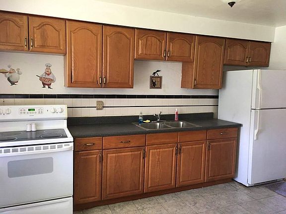 4th image of 5644 Lauderdale Dr