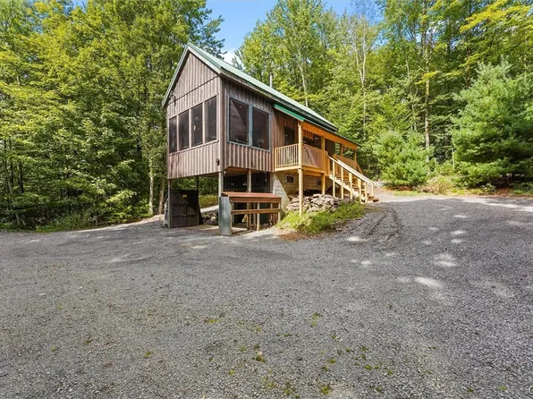 97 Old State Rd, Williamstown, NY 13493