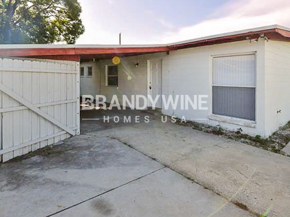 6215 N Coolidge Ave