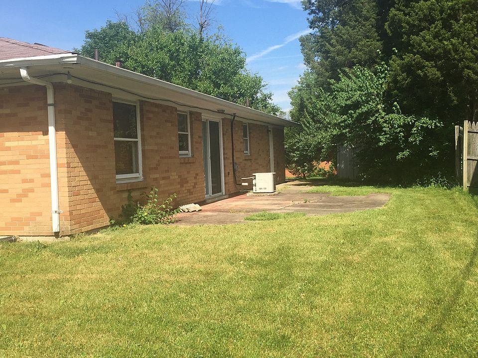 2nd image of 8584 Neptune Dr