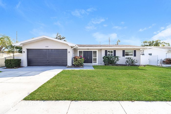 1st image of 1023 San Pedro Dr