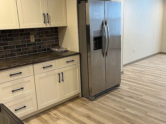 2nd image of 2340 S Broad St #11063802