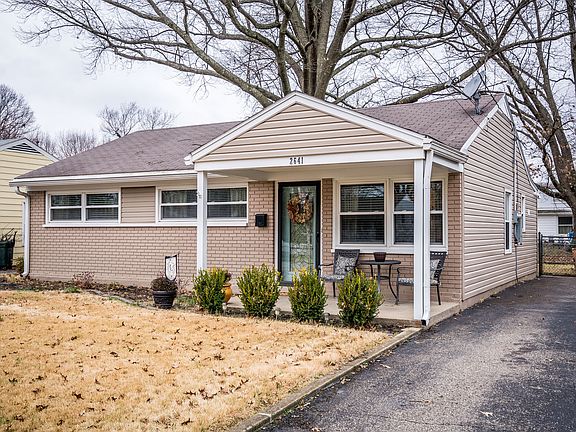 2nd image of 2641 Wendell Ave