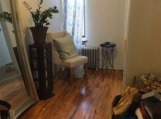 2828 44th St, Astoria, NY 11103