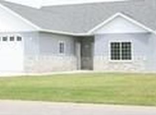 403 7th St NE, Perham, MN 56573